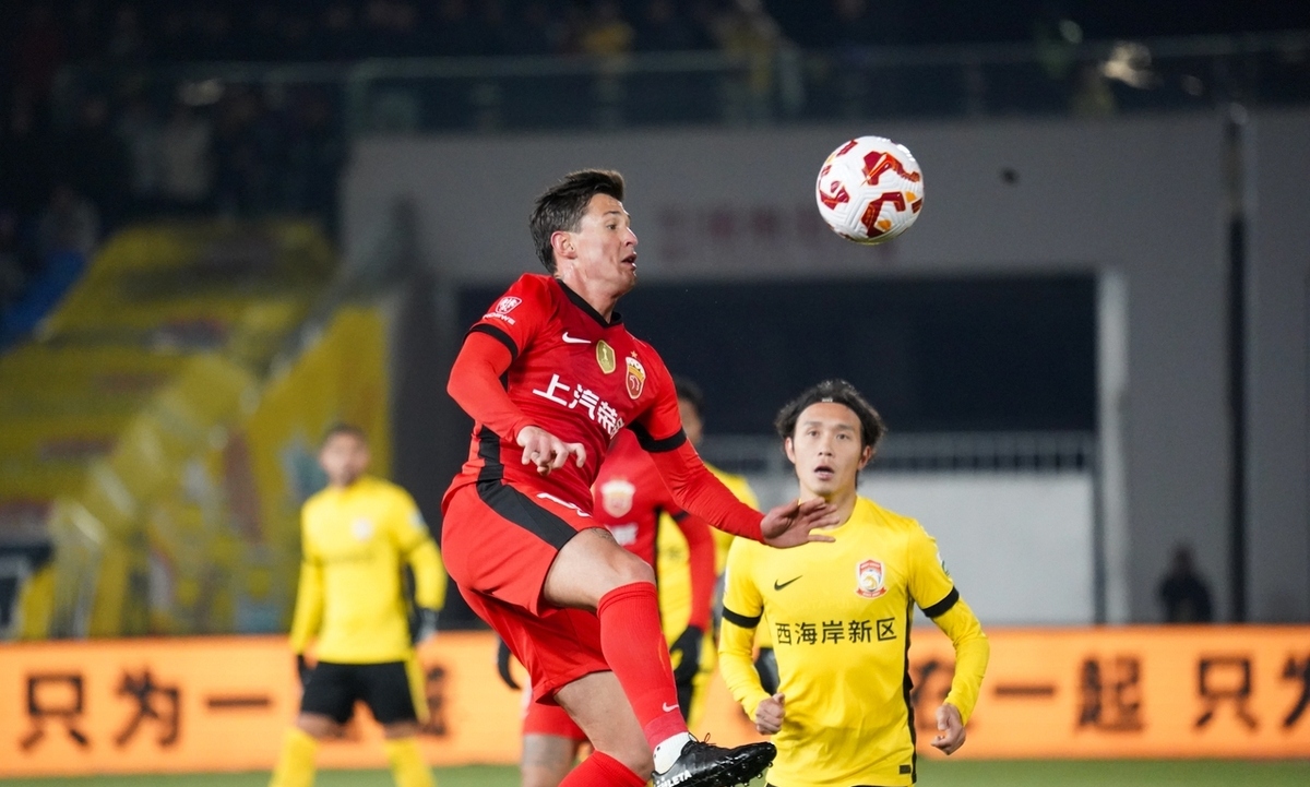 中超-李新翔传射蒯纪闻助攻海港3-0英博的简单介绍