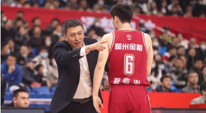 关于稳定射手！程帅澎出战18分钟，三分5中3得到13分2篮板的信息