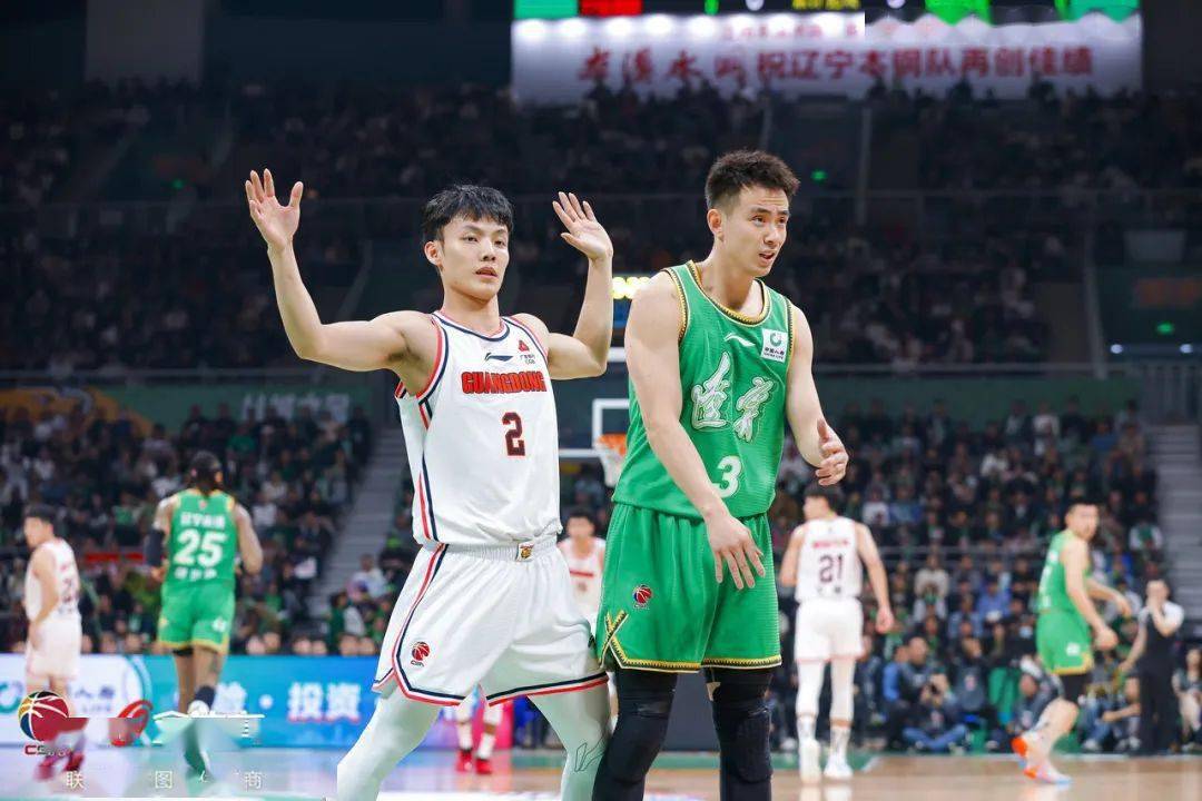 关于从辽宁本钢12连胜看CBA争冠格局：广东新疆成最大对手的信息